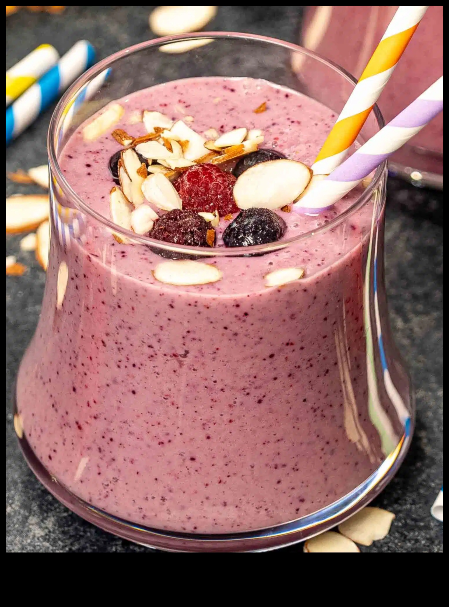 Kahvaltı Bliss: Sabahınızı sağlıklı meyve smoothies ile enerji verin